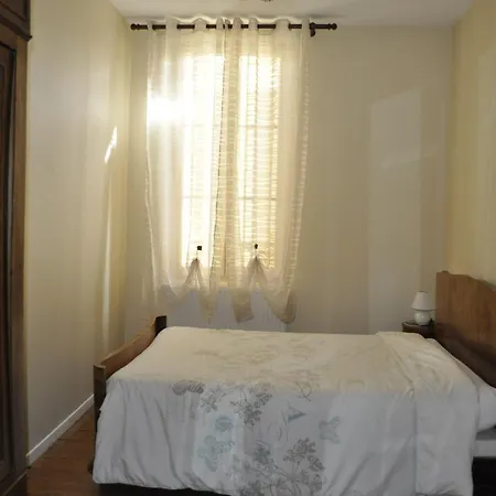 D'hotes La Mouline Guest house *